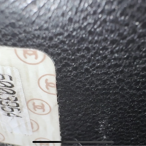 CHANEL Vintage Black Quilted Leather CC 1997-1999 Lagerfeld Purse - Picture 8 of 8